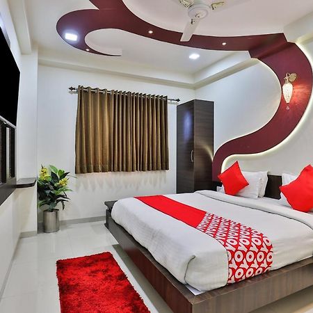 Collection O 7557 Hotel Shiv Kunj Exotica Naroda Kültér fotó
