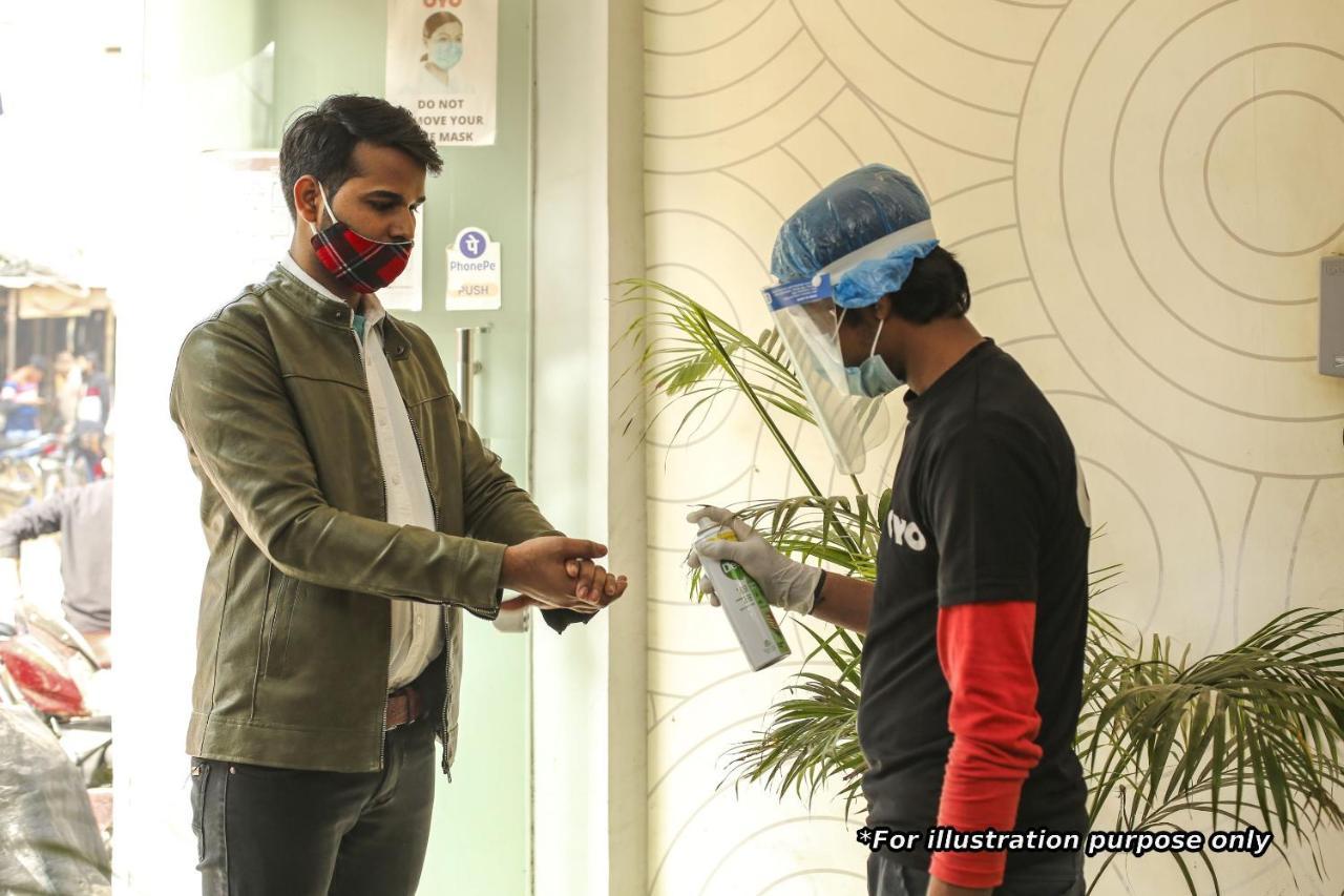 Collection O 7557 Hotel Shiv Kunj Exotica Naroda Kültér fotó