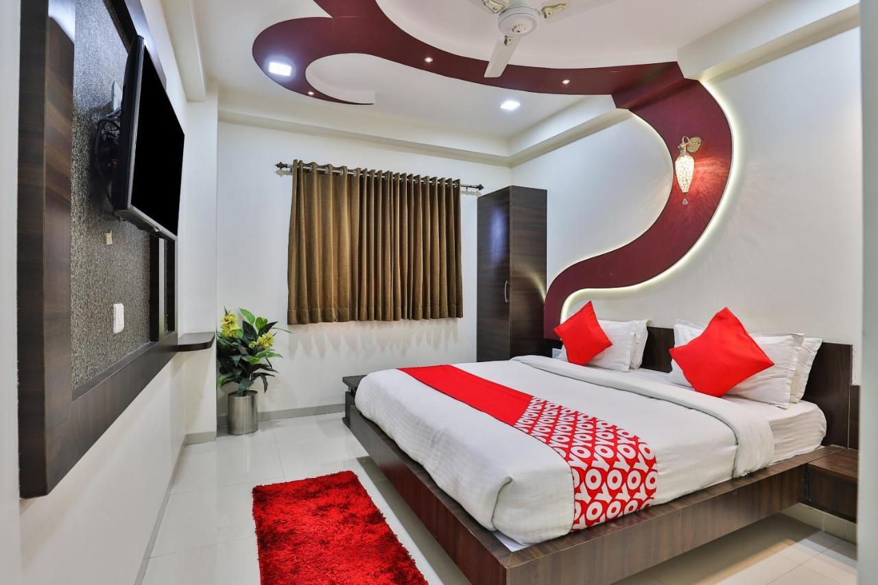 Collection O 7557 Hotel Shiv Kunj Exotica Naroda Kültér fotó