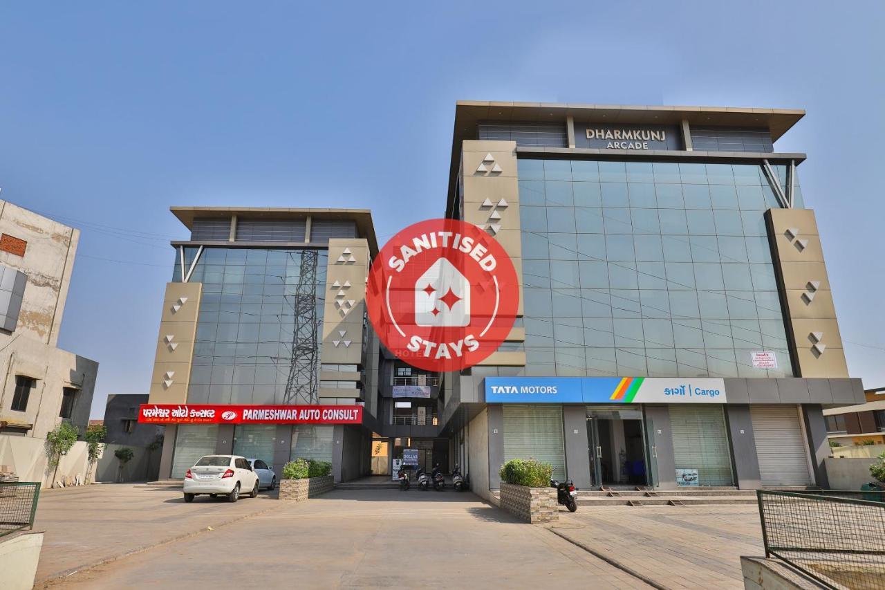 Collection O 7557 Hotel Shiv Kunj Exotica Naroda Kültér fotó