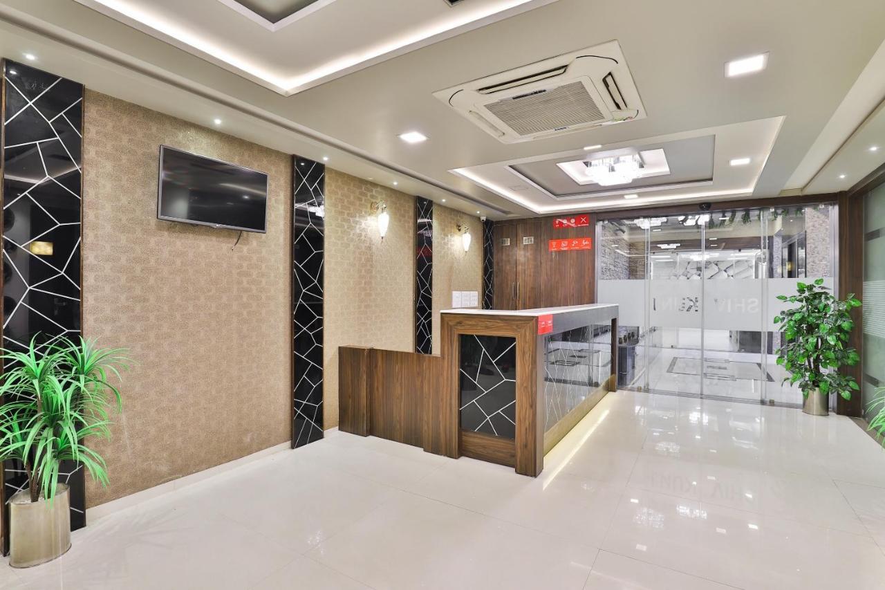 Collection O 7557 Hotel Shiv Kunj Exotica Naroda Kültér fotó